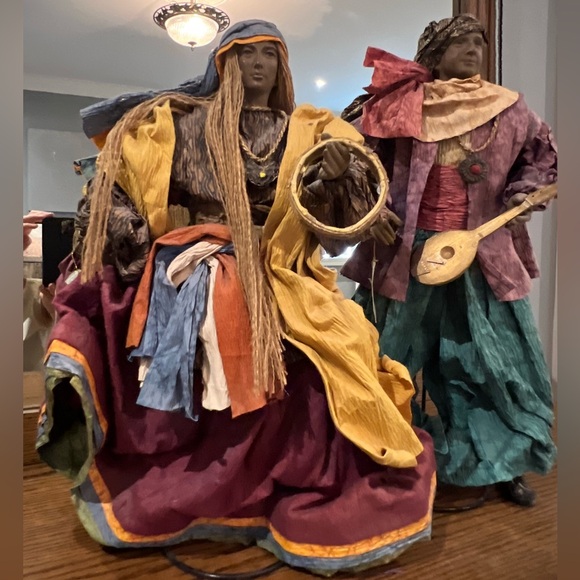 Two Paper Maché Figurines, Handcrafted Clay Sculptures, Eclectic Home Decor - Picture 2 of 15